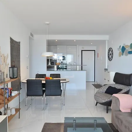 Infinity View Apartments By Nras Arenales del Sol Room photo