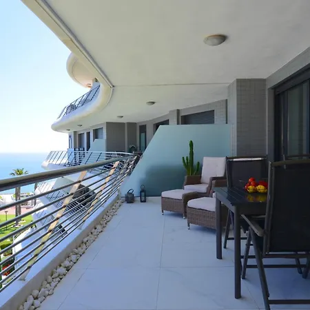 Infinity View Apartments By Nras Arenales del Sol Room photo