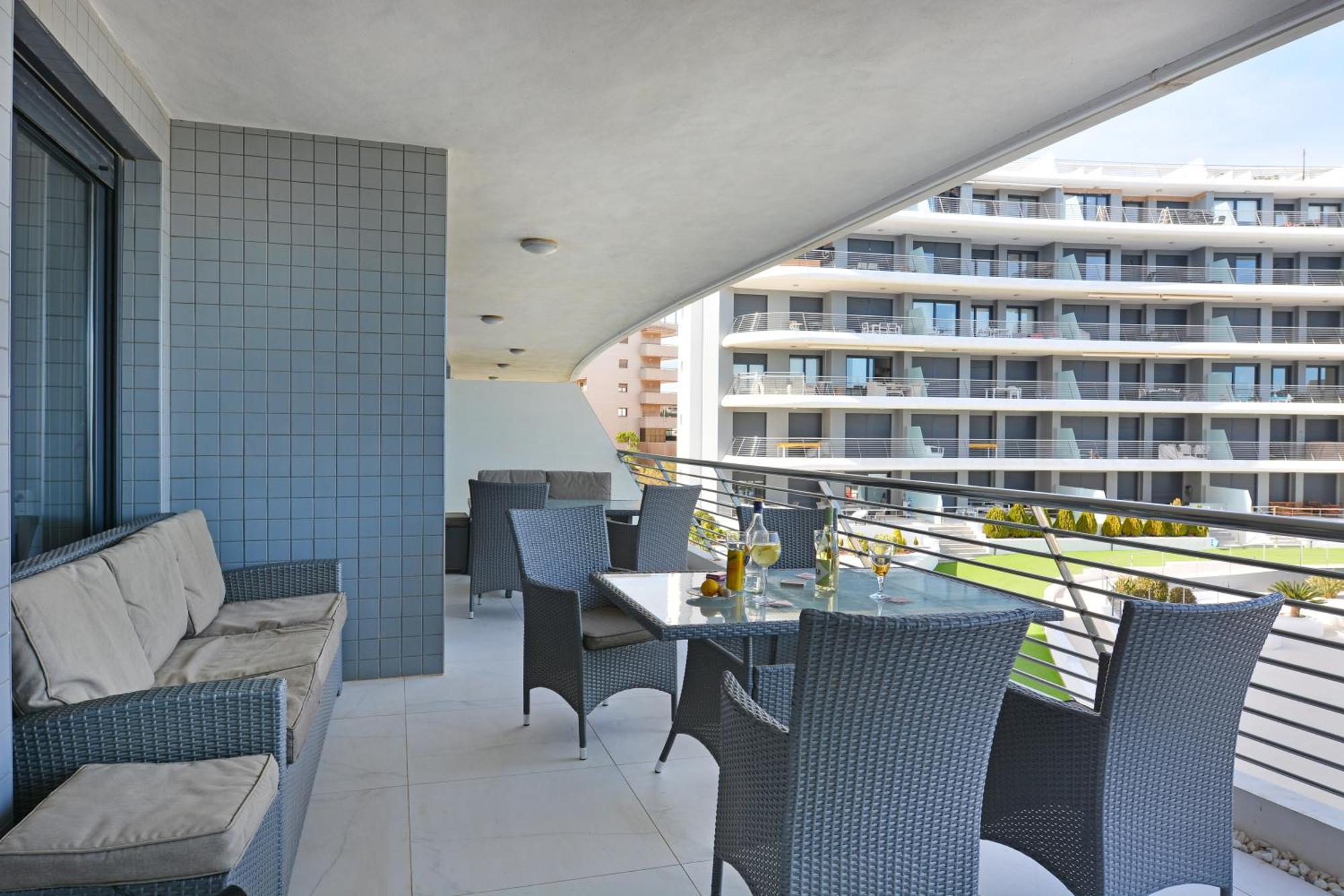 Apartment Infinity View By Nras