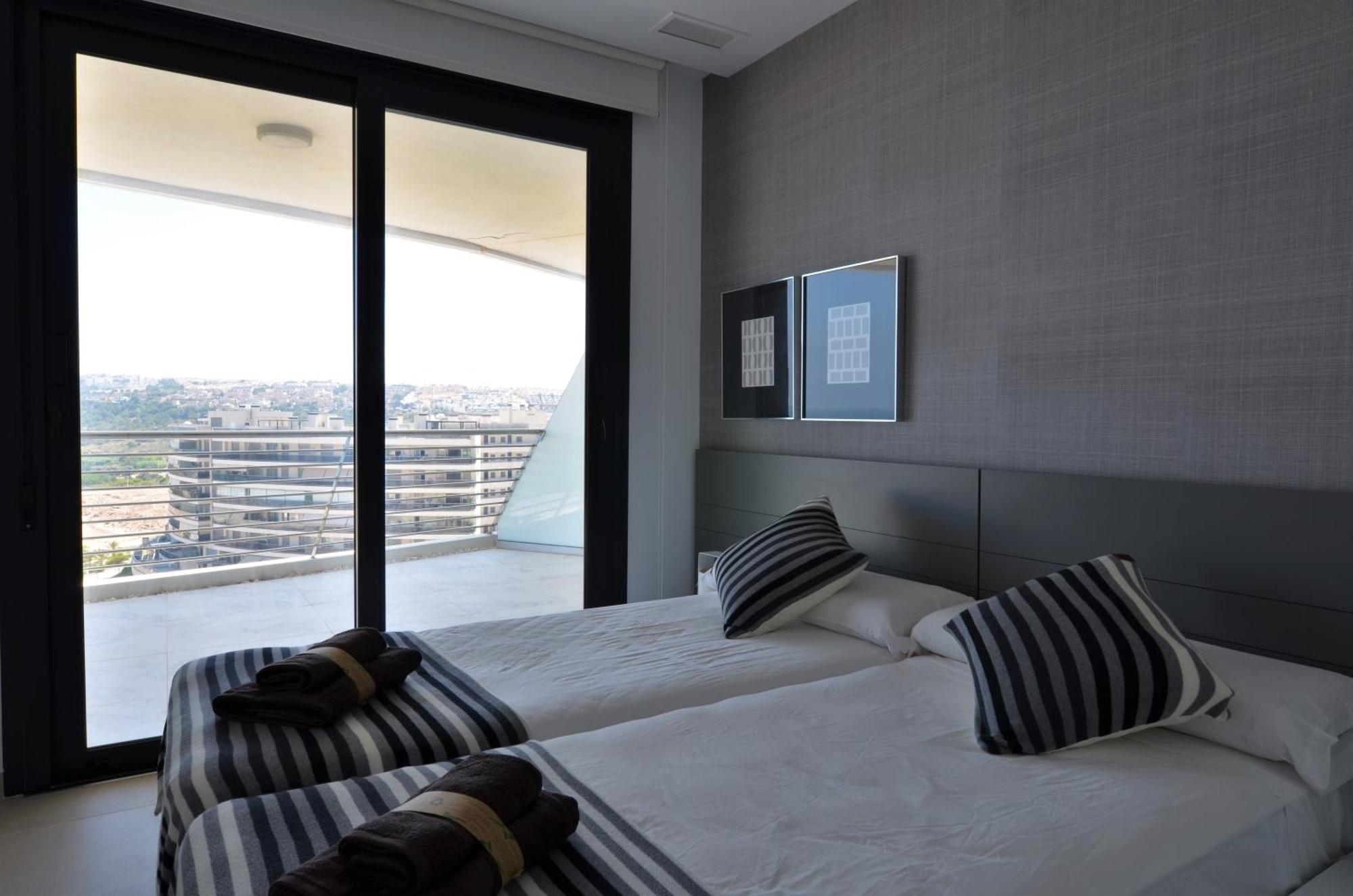 Infinity View By Nras Apartment Arenales del Sol