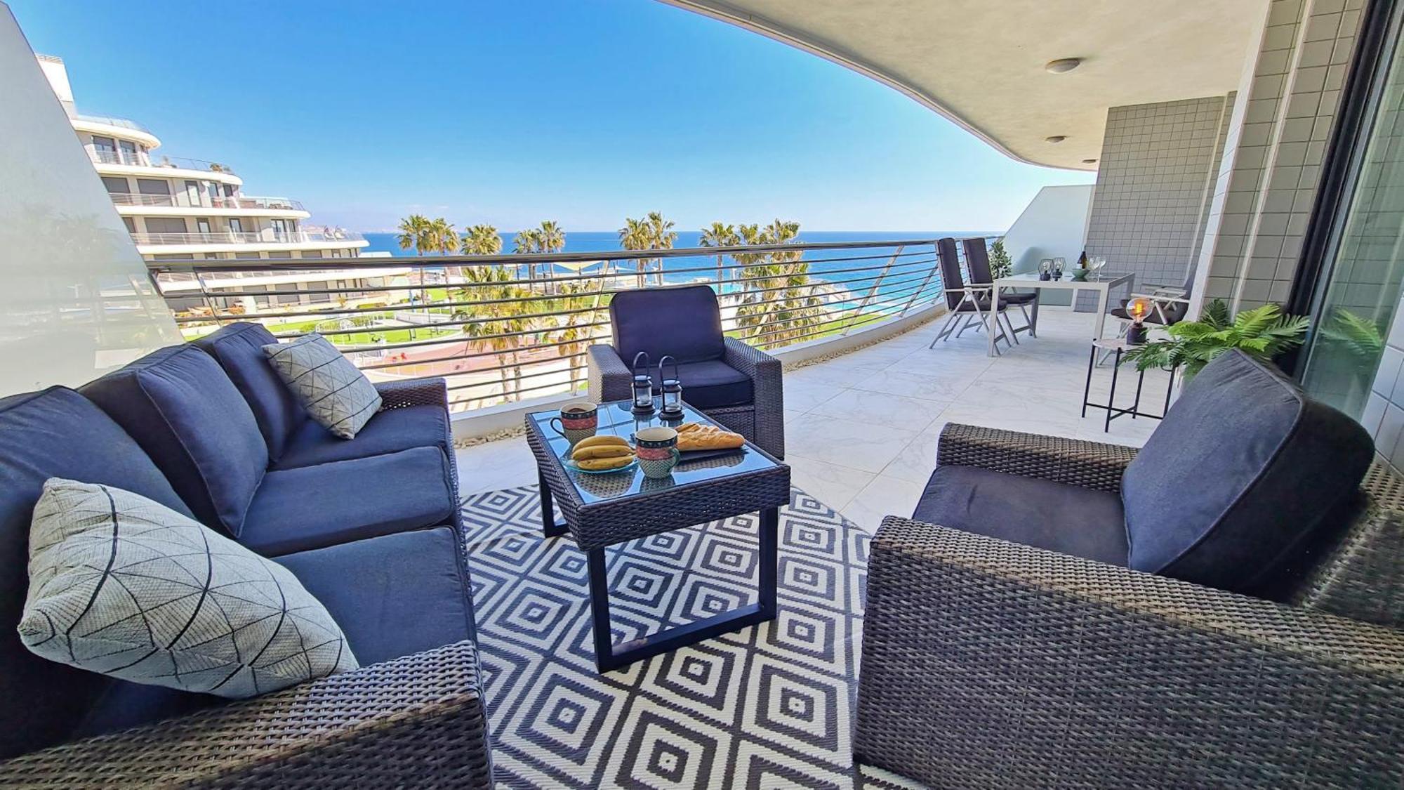 Infinity View By Nras * Arenales del Sol